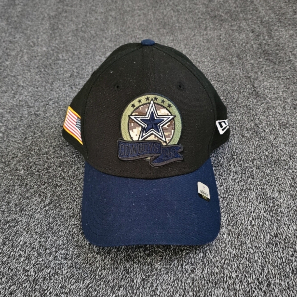 New Era Dallas Cowboys Salute to Service Cap Size M/L